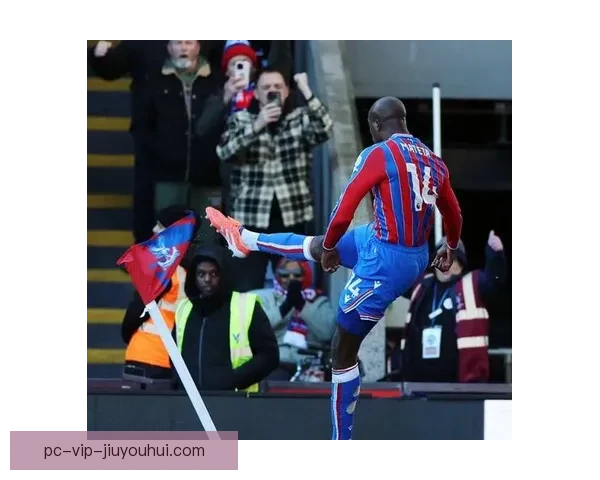 曼联新前锋闪耀赛场力助球队攻城拔寨 展现惊人潜力与进球能力